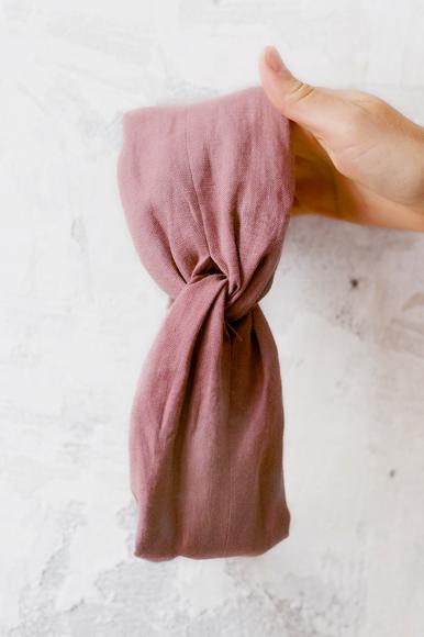 LNIANA  OPASKA: PUDROWY RÓŻ 