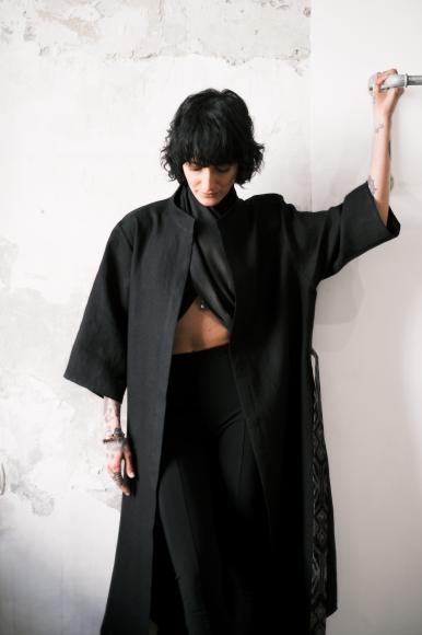 PŁASZCZ LNIANY - GŁĘBOKA CZERŃ