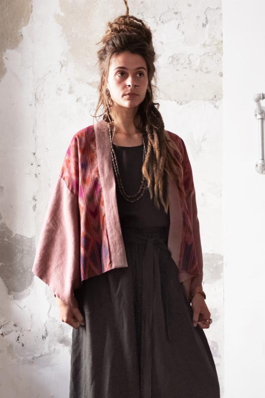 Mapaya-ikat-Kimono_1.jpg
